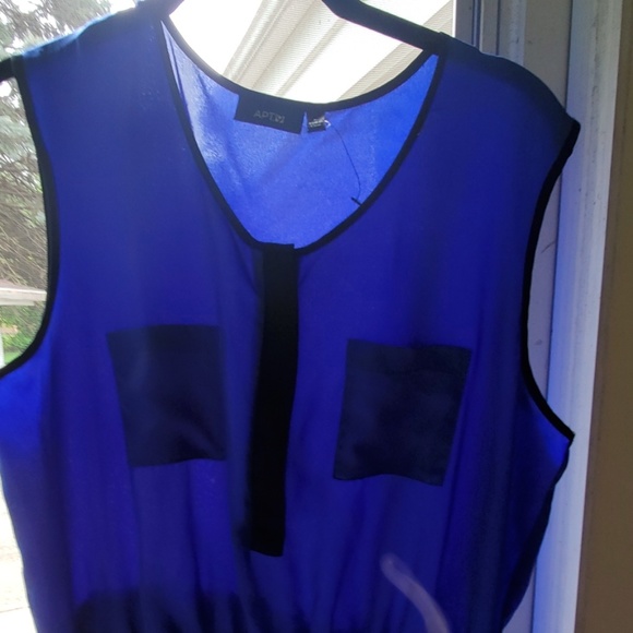 Dress - Picture 3 of 8